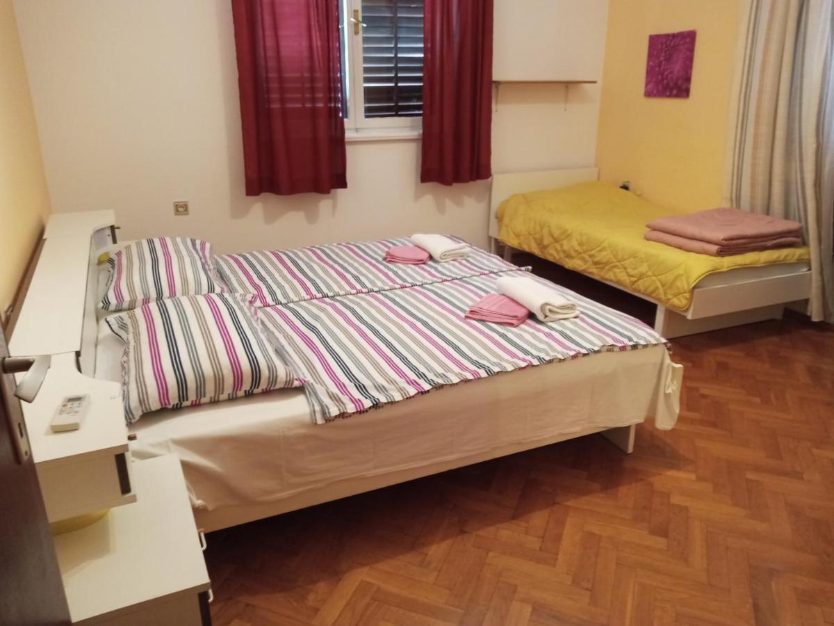 Ferienwohnung Apartman Sole Karigador Exterior foto